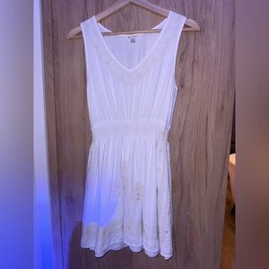 🔚 Miami White Garment